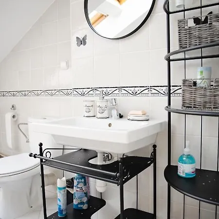 Cozy Modern In The Old Town - Hlavna Street Appartement Košice