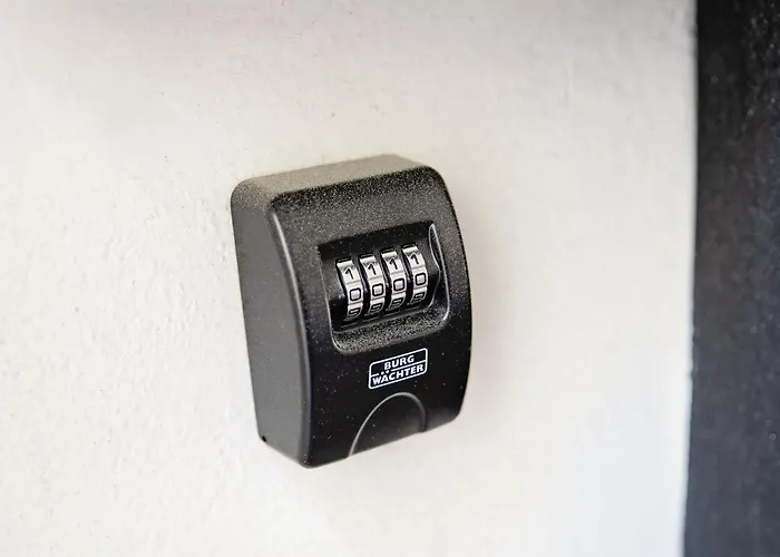 Cozy Modern In The Old Town - Hlavna Street *