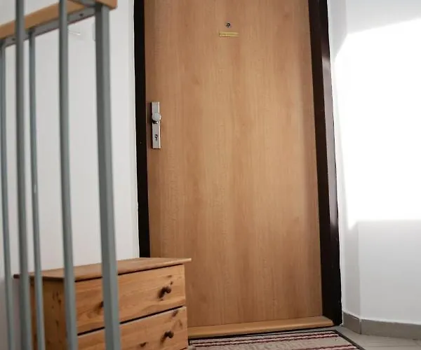 Cozy Modern In The Old Town - Hlavna Street Appartement